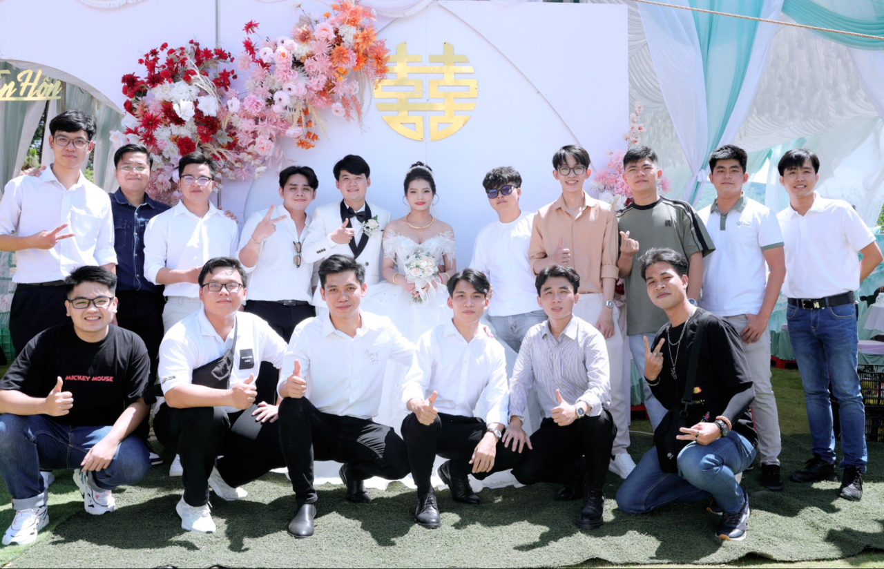 7bea70ca 94ff 43b0 b5a7 06417d393e89