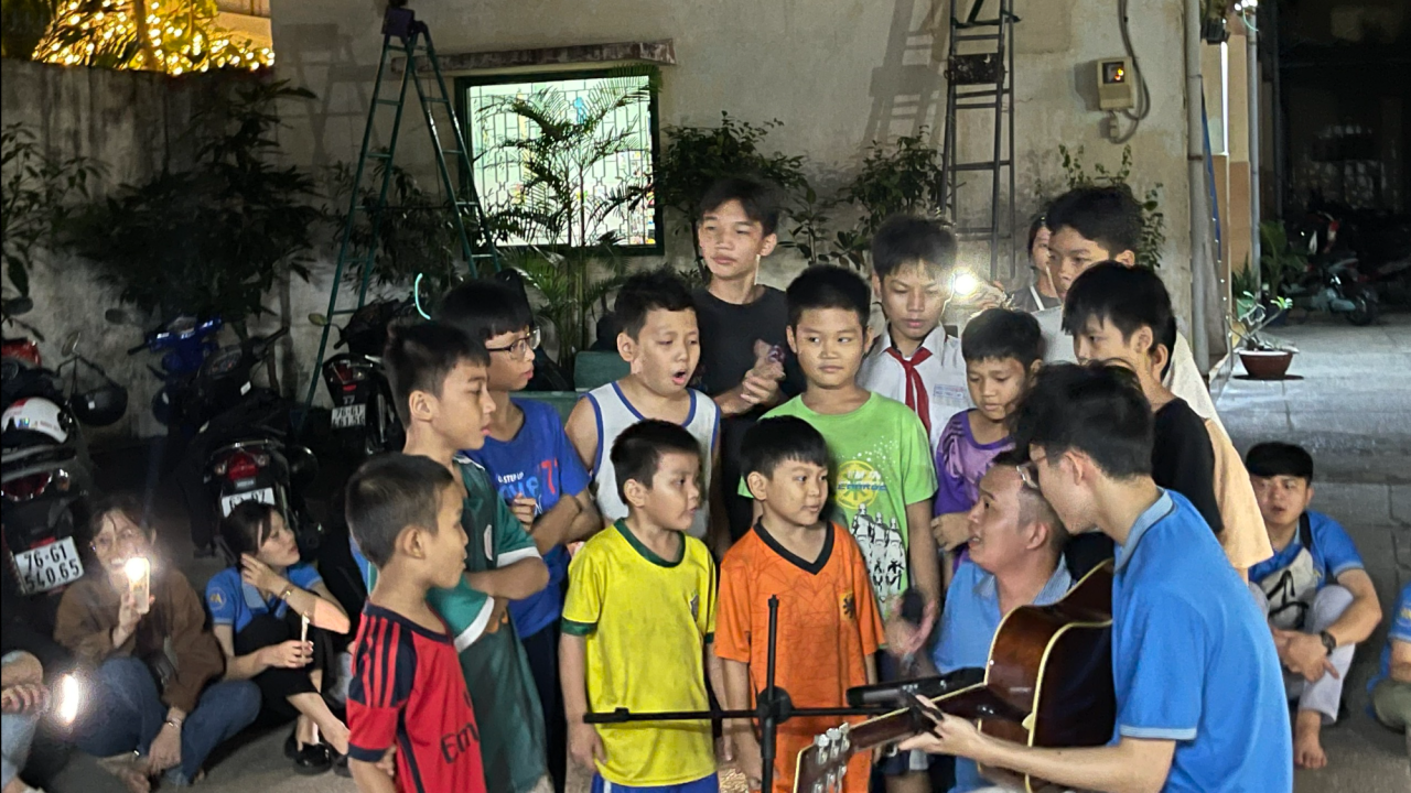 Love-filled Tet - Warm Spring 10 882fbd91 1467 49c9 a7d0 f009a5d1f21b